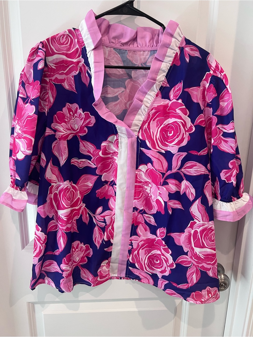 XL Floral Print Top with Rose Accents